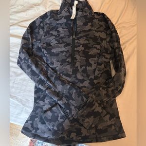 NWOT Lululemon Sz 6 Run Briskly Half Zip